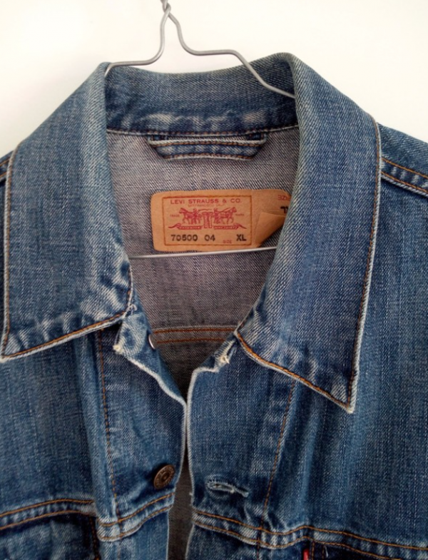 Blouson Levis Stauss, sac à dos bleu marine Vans avec portefeuille à Angers
