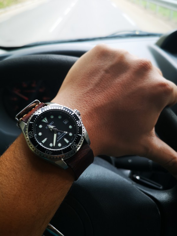 Montre Seiko bracelet cuir Brignoles