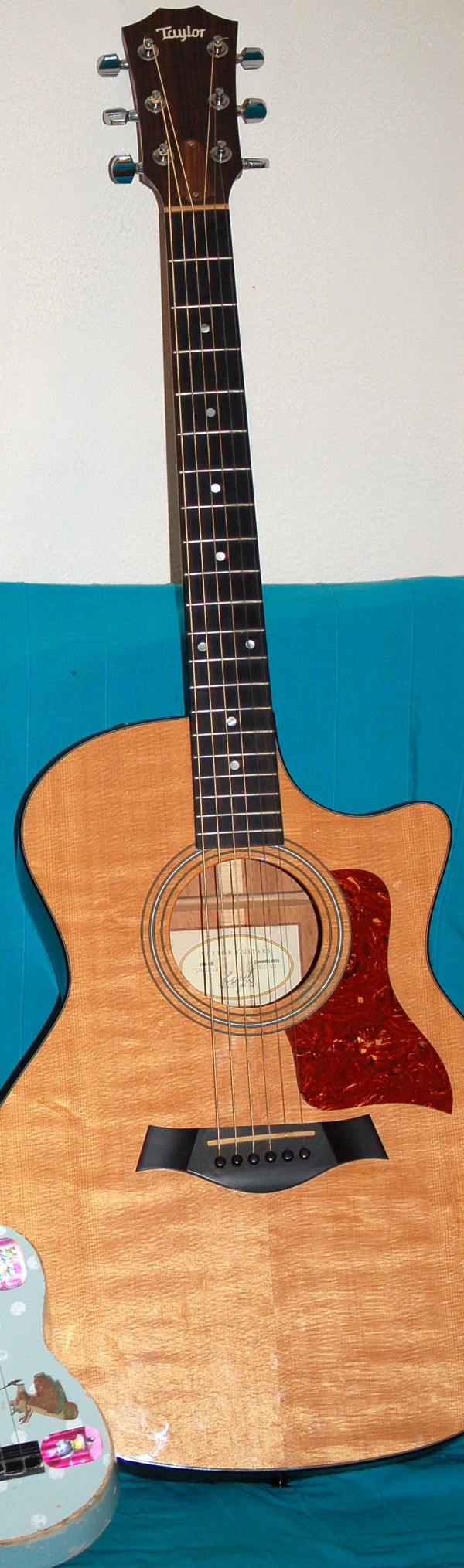 Perdu guitare Taylor 314ce fbg montmélian près Buisson Rond