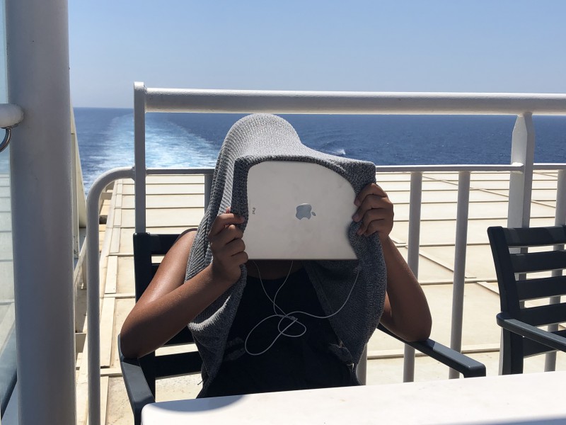 Perdu IPad Air dans l’avion arganier de Athènes jusqu’à Pâtis CDG