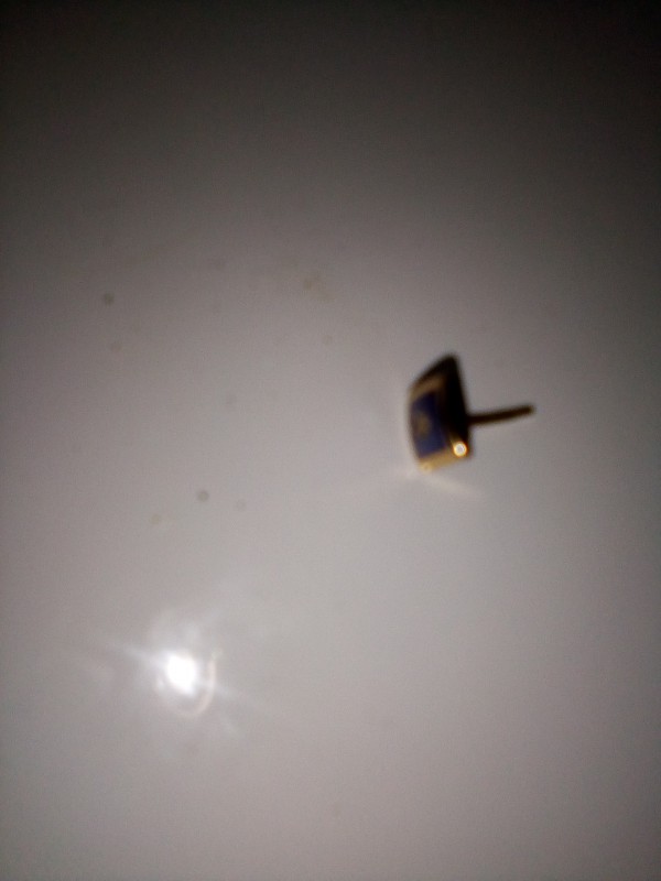 Perdu boucle d'oreille sur la plage de Berck sur Mer