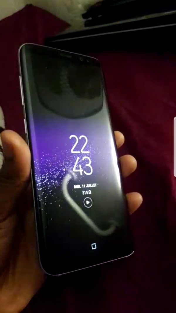 Perdu Samsung S8 à Viroflay rive gauche, arrêt du Tram 6
