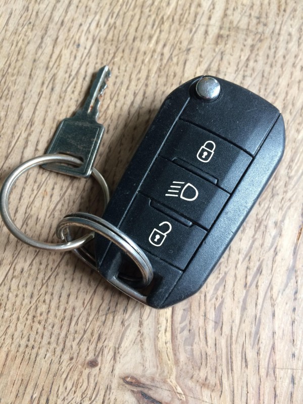 Clefs de véhicule Peugeot