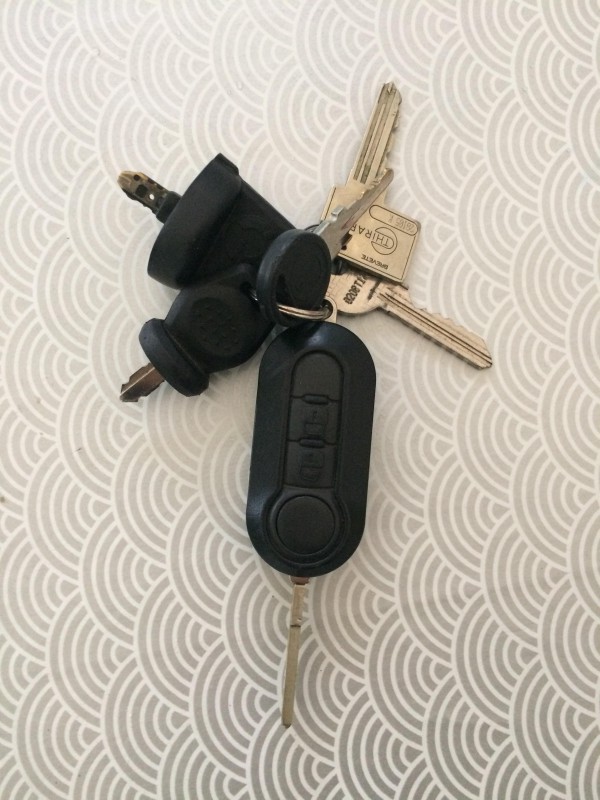 trousseau de clés / bunch of keys / Schlüsselbund - D12 Thônes
