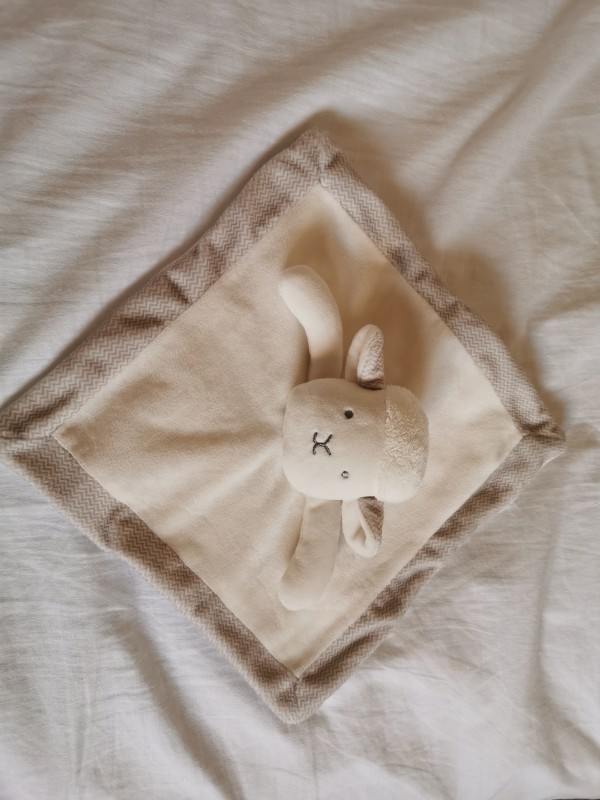 Doudou plat mouton blanc