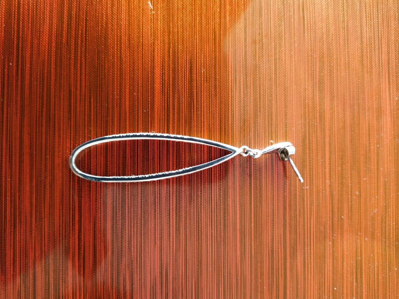 Boucle d'oreille salle de paimpont
