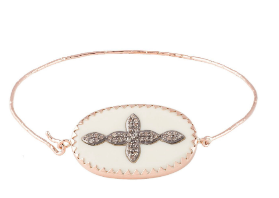 Perte bracelet pierre blanche croix diamants