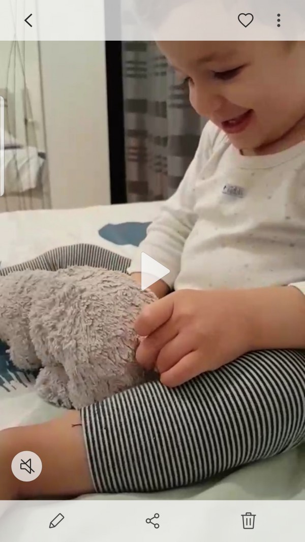 doudou lapin gris claire (peluche)