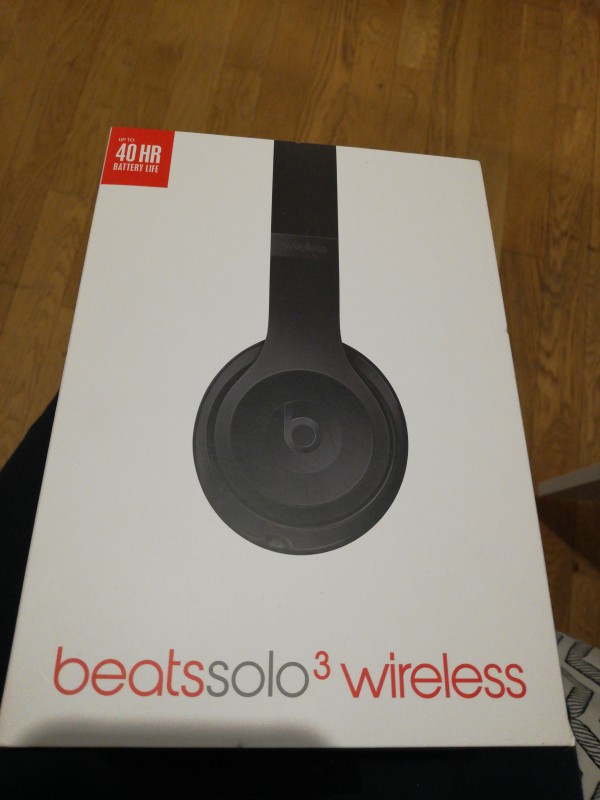 Perdu Casque beats taxi Clichy