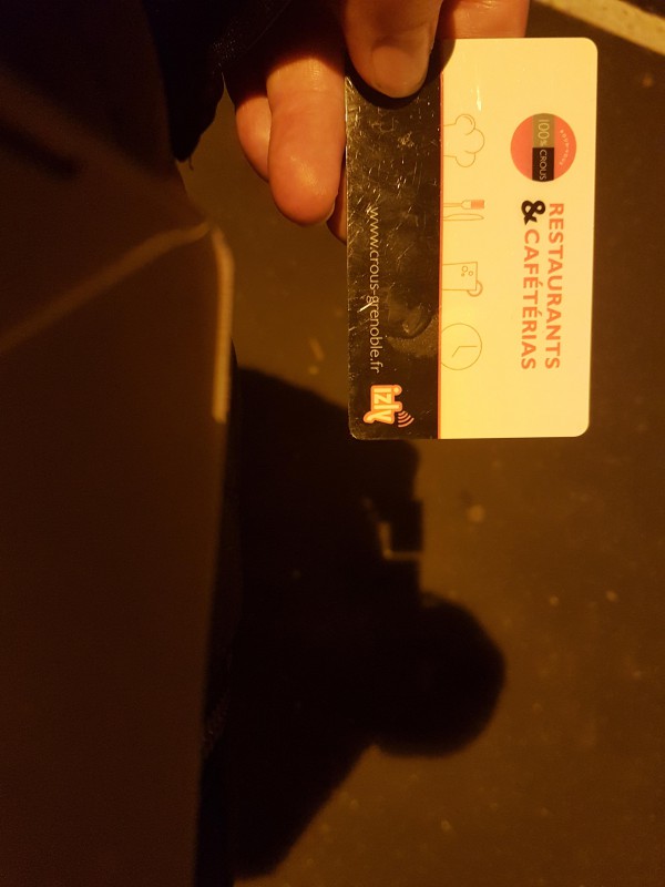 trouvé carte izly cafétéria du crois de Grenoble