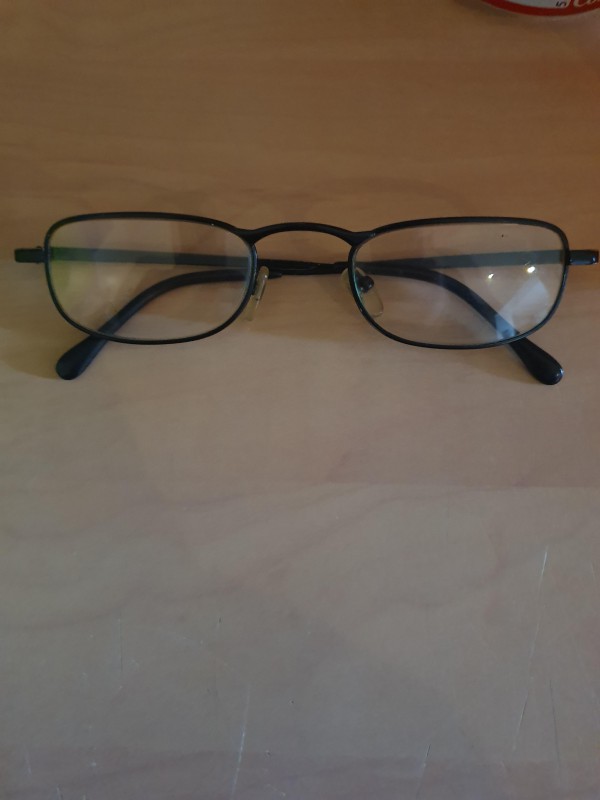 Lunette de vue trouver a lesparre medoc cours du général de Gaulle