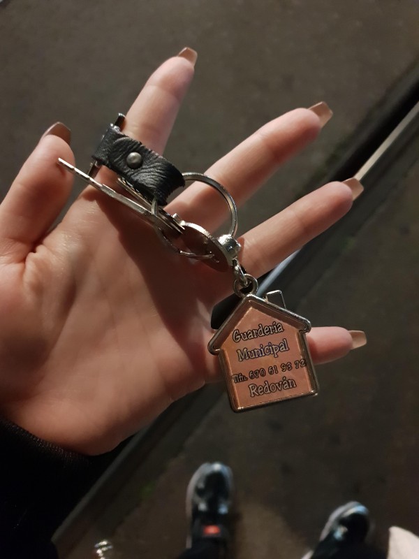 Clés trouvées entre Longchamp et 5 avenues