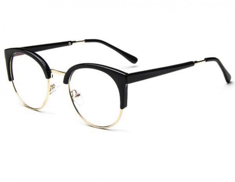 Lunettes perdues vers la plage