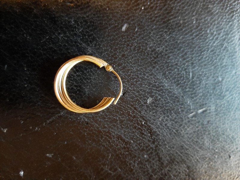 Boucle d'oreilles type créole 3 ors