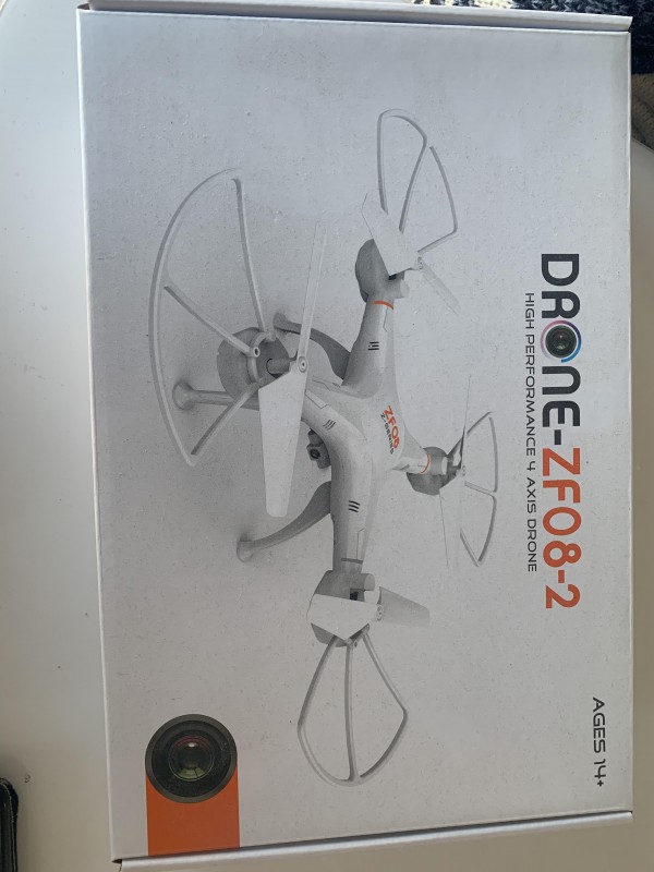 Perdu Drone blanc