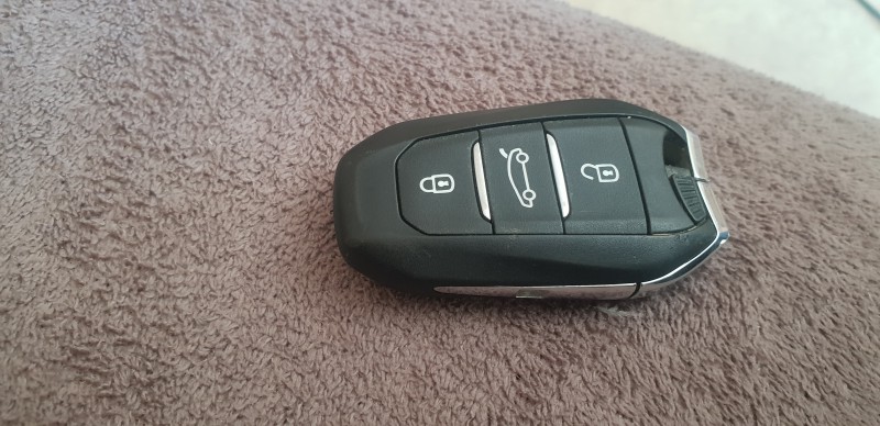 Cle ds Citroën au l eclere gay lussac
