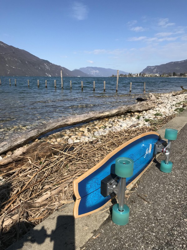 Skate Yow bleu