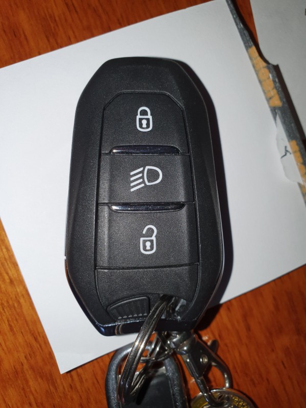 Perdu clé (télécommande) de voiture Peugeot