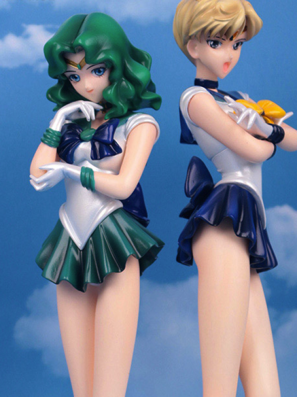 Figurines Uranus & Neptune (Anime) à Marseille (13)