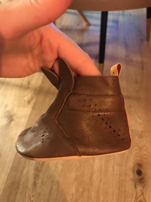 Chausson bébé en cuir
