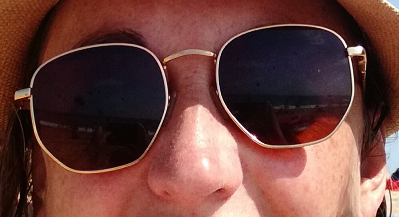 Lunettes de soleil, bord de plage bidart
