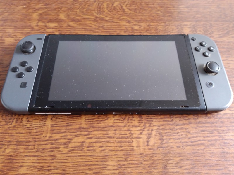 Nintendo Switch bord de route Cerizay