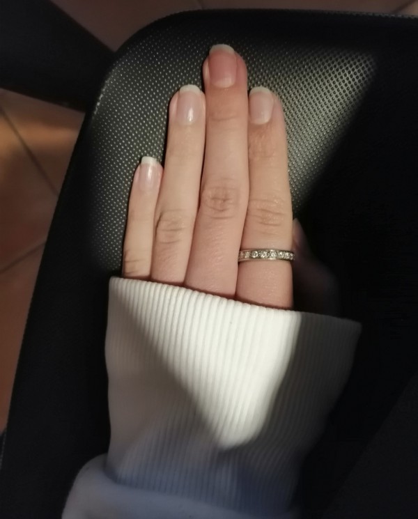 Bague en argent avec diamants, Clermont-Ferrand Place Delille