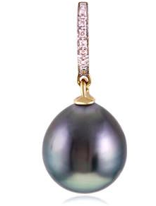 Perdu Angers centre, pendentif perle de Tahiti et or.