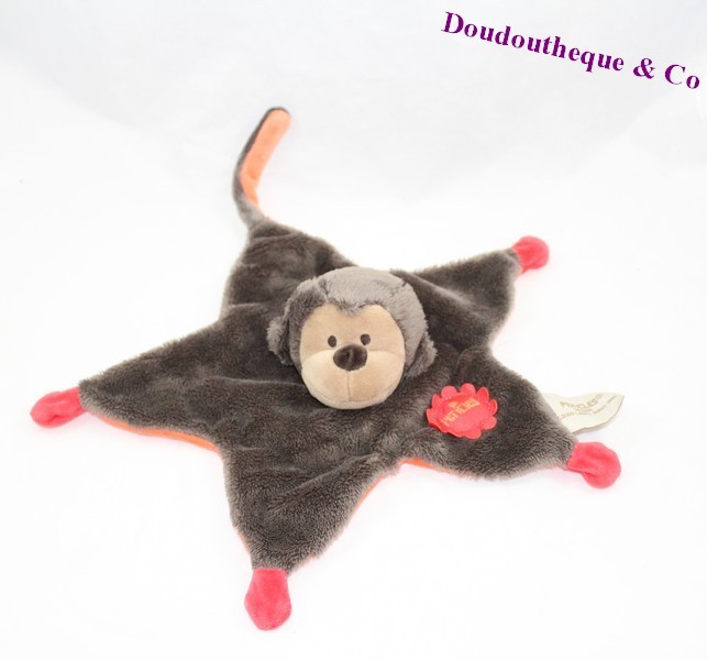 un doudou singe Pericles