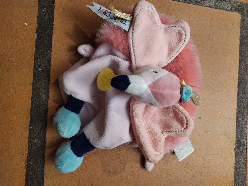 Doudou flamant rose, avecnue de montardon, pau