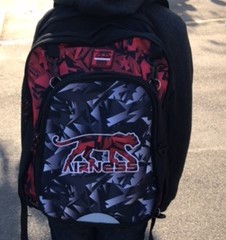 sac a dos noir et rouge airness