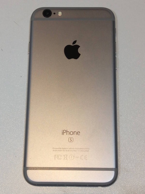 I phone S la motte piquet grenelle Paris 15