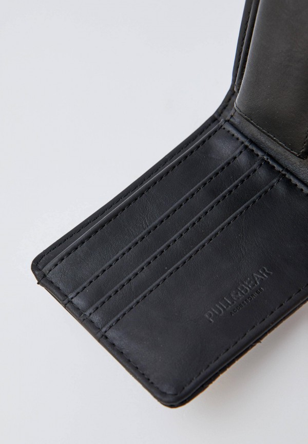 Portefeuille noir à Porte de Pantin