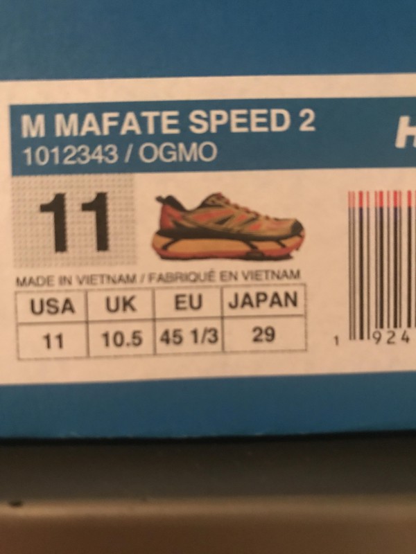 Une paire de baskets