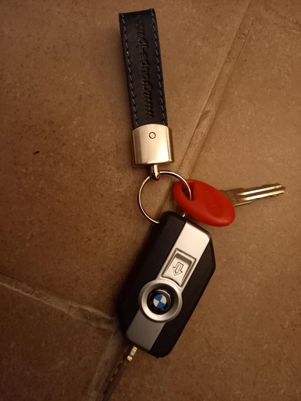 Clefs BMW verdon, proche Aiguine, randonnée des cavaliers