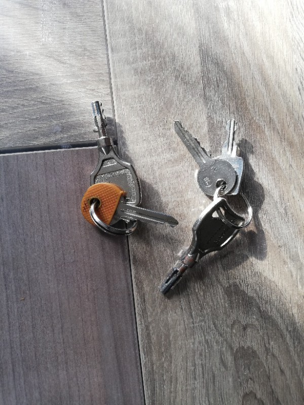 Trousse avec clé