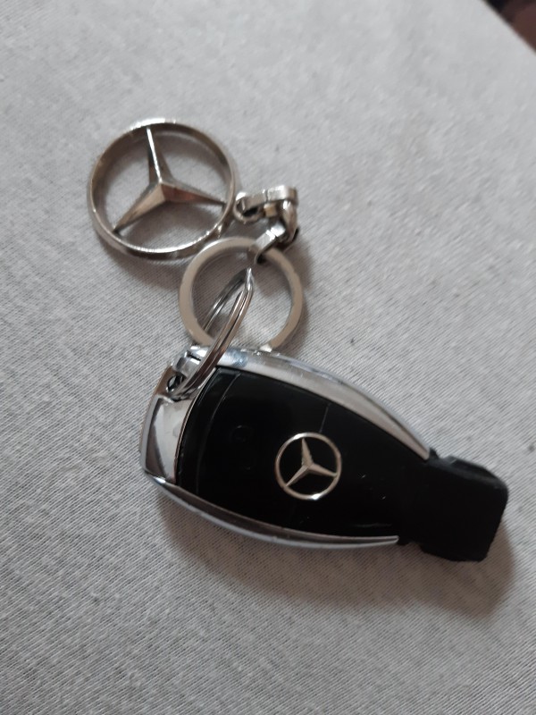 Clé voiture Mercedes