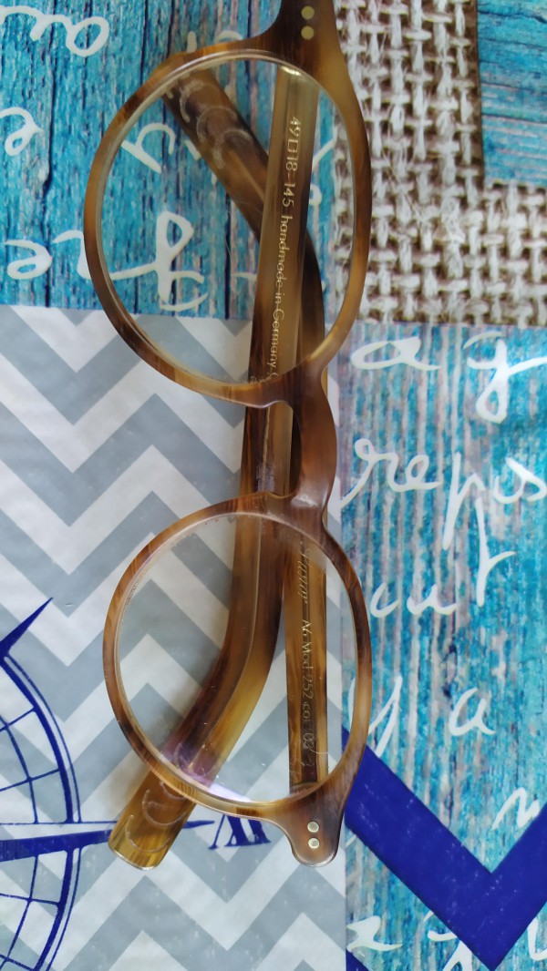 Paire de lunettes