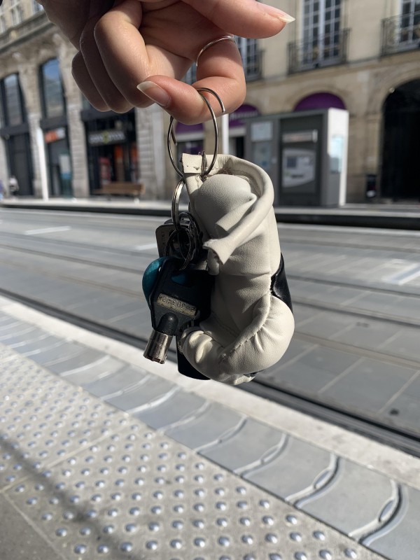Trousseau de clés avec porte-clé gant de boxe - Bordeaux - Près des quais