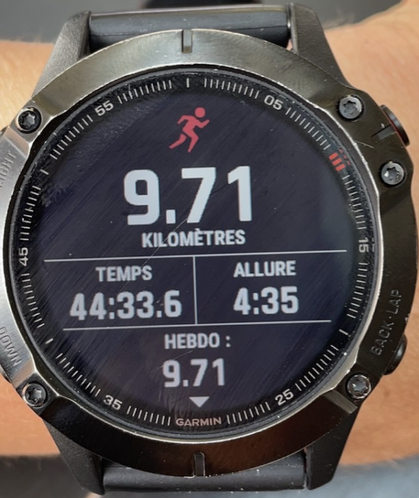 Perdu montre connectée Garmin Fenix noire à Lacanau, plage nord