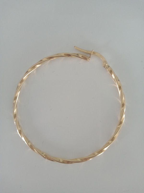 Boucle d'oreille en or (Créole)
