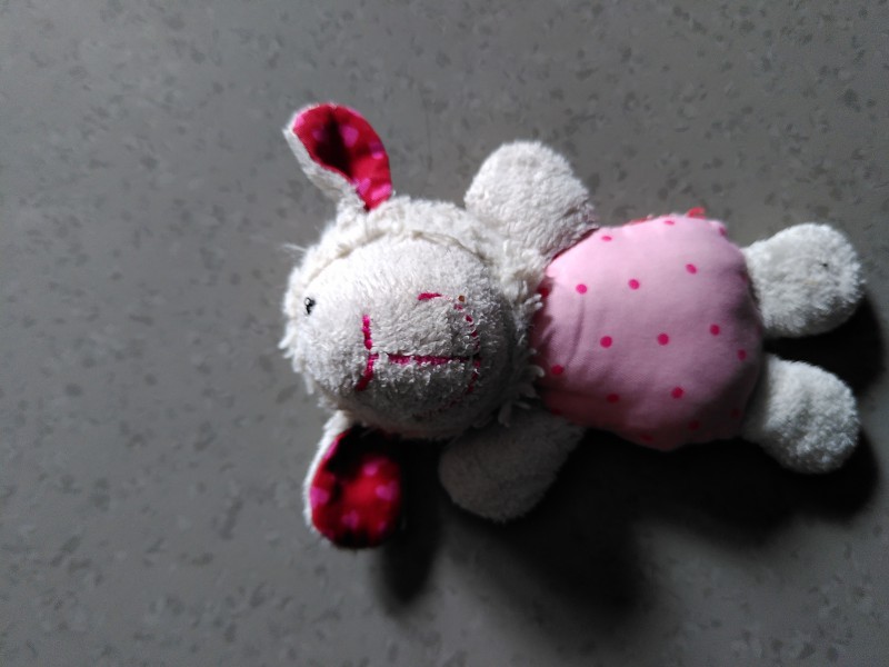 Petit hochet doudou Arrêt de bus C18 Hôtel de Ville