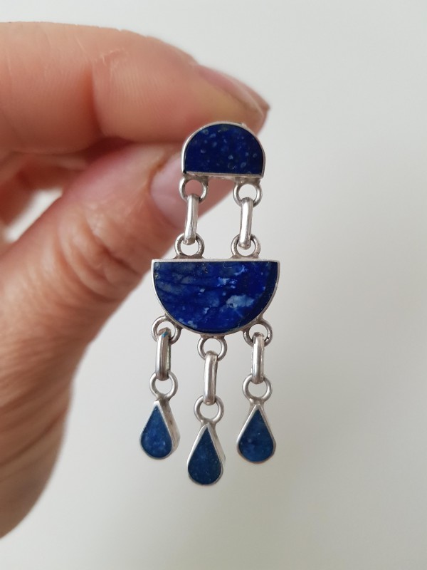 Perdu boucle d'oreilles, pendant avec pierres bleues, Bois-Colombes (92270)