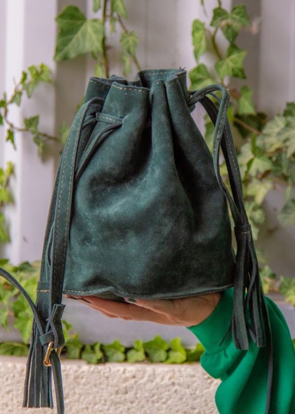 Sac à main volé, bord de Garonne