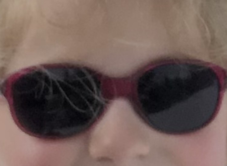 Perdu lunette solaire à la vue enfant