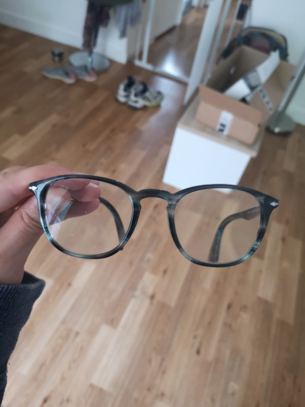 Trouvé lunettes