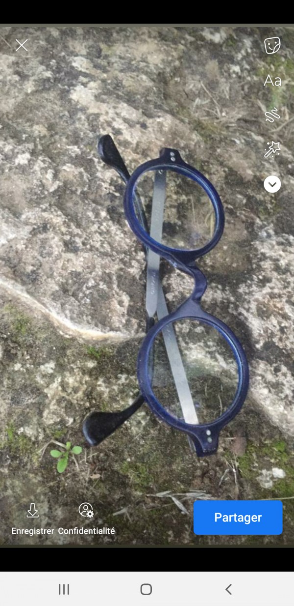 Lumettes rondes bleues