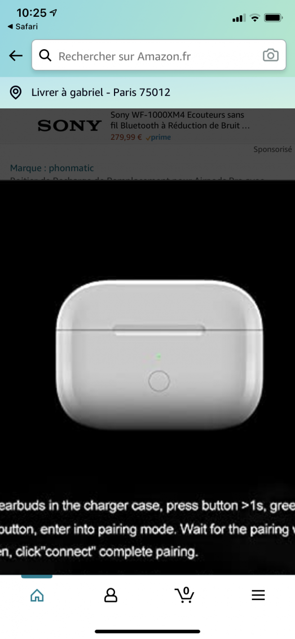 boîtier chargeur d’air pods pro apple à la gare de royan dans le ter 864548