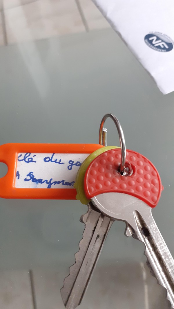 Clé de garage trouvé rue phileas reant