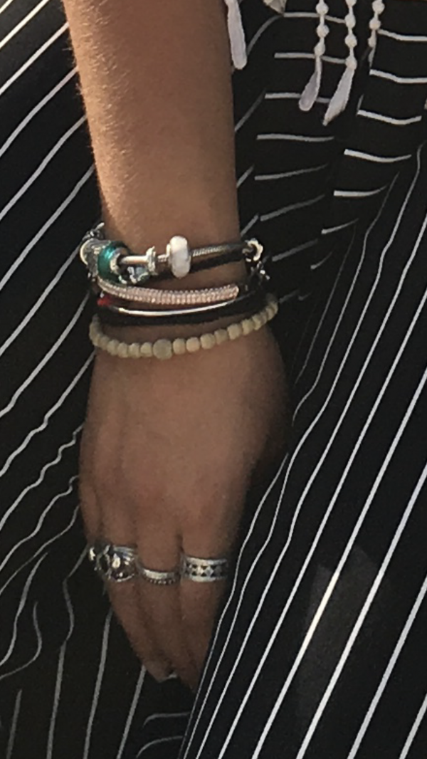 Perdu bracelet pandora avec charms bleu
